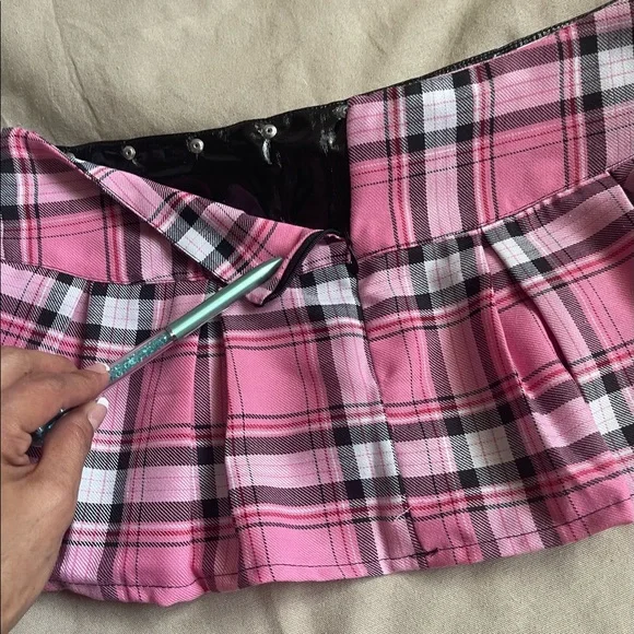 Adult school girl skirt and accessories - Picture 5 of 8